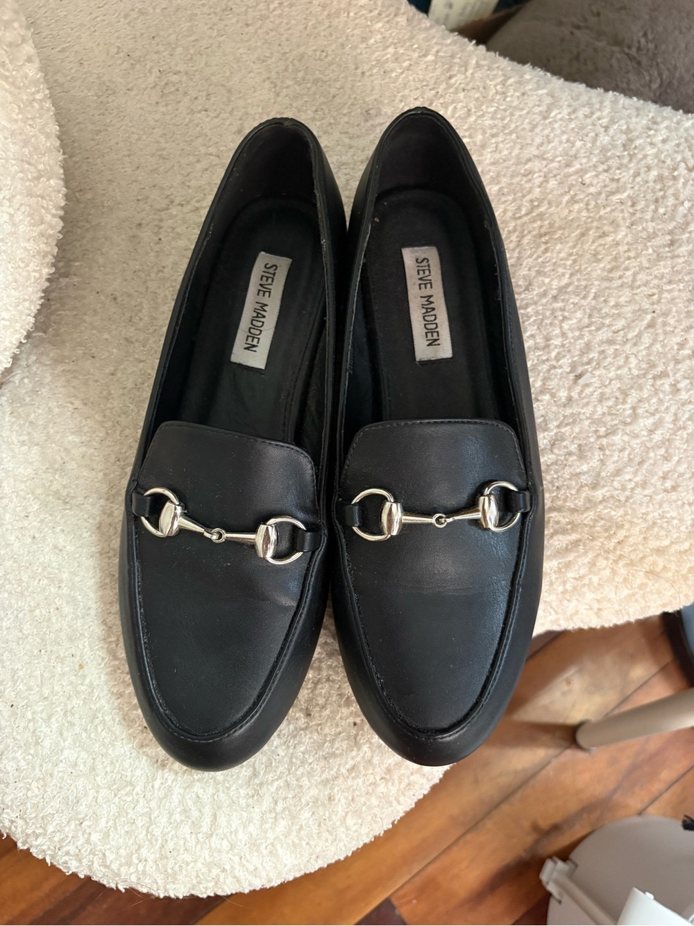 Classic Steve Madden Black Women's Leather Loafers with silver Metal Bit